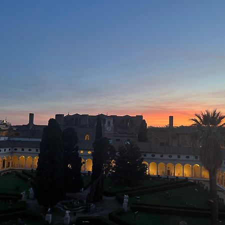 Camera X2 Con Splendida Vista Sulle Terme Di Diocleziano E Sul Chiostro Di Michelangelo Roma Dış mekan fotoğraf
